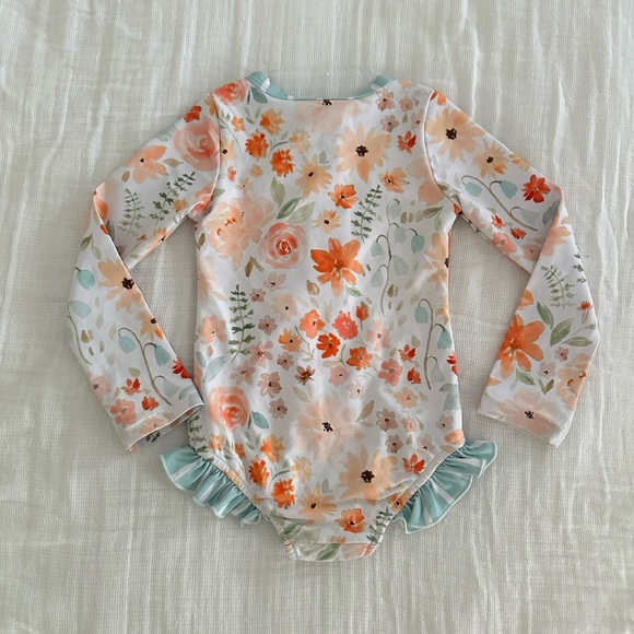 Floral Rashguard One-Piece - Picture 4 of 4